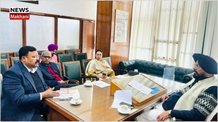 Kuldeep Singh Dhaliwal(1) Kuldeep Singh Dhaliwal(1)