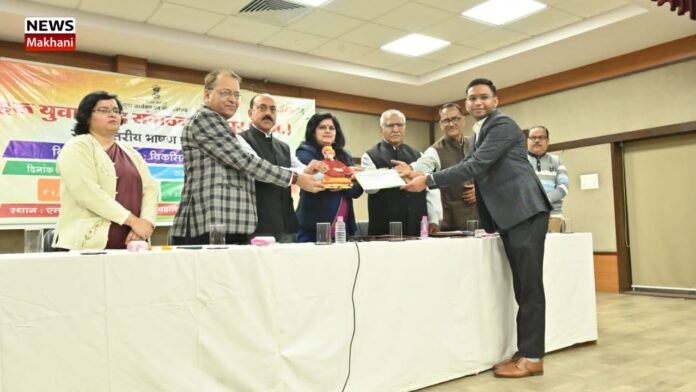 State Director Mahendra Sisodia State Director Mahendra Sisodia