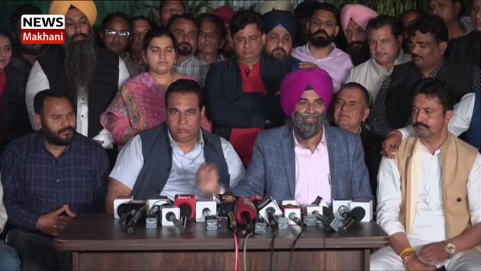 Sunny Ahluwalia(1) Sunny Ahluwalia(1)