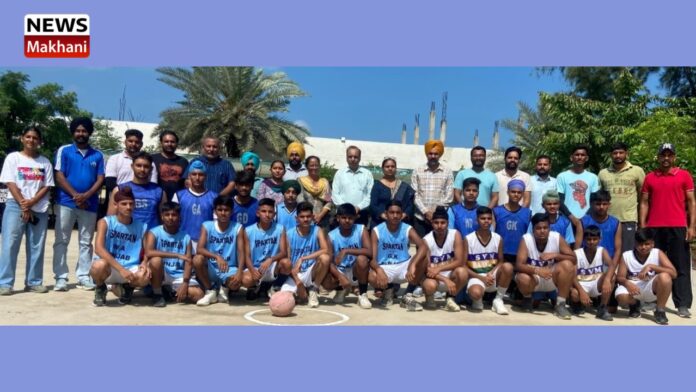 District Education Officer (SEC)