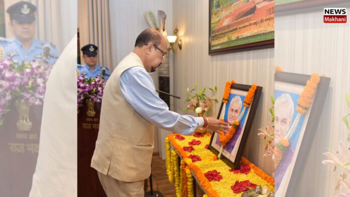 Governor Shri Ramen Deka (1)