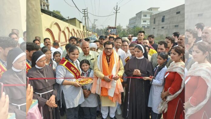 ਨਵੀਆਂ ਸੜ੍ਹਕਾਂ ਦੇ ਨਿਰਮਾਣ ਕਾਰਜ਼ਾਂ ਦਾ ਉਦਘਾਟਨ