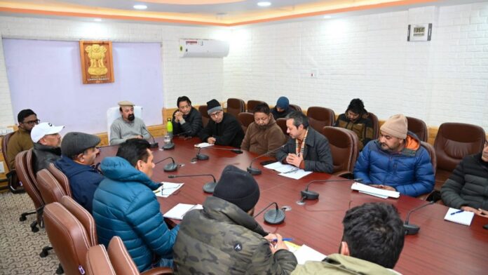 Mohd Jaffer Akhoon (3) Mohd Jaffer Akhoon (3)