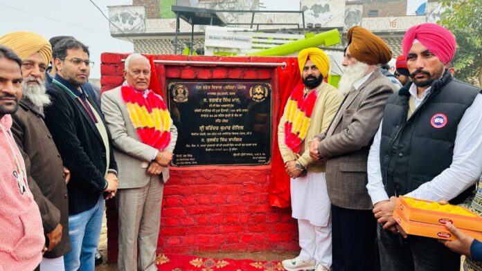 ਪੀਣਯੋਗ ਪਾਣੀ ਮੁਹੱਈਆ ਕਰਵਾਉਣ ਅਤੇ ਸਿੰਚਾਈ ਲਈ ਪਾਣੀ ਟੇਲਾਂ ਤੱਕ ਪੁੱਜਦਾ ਕਰਨ ਦਾ ਉਪਰਾਲਾ ਪੀਣਯੋਗ ਪਾਣੀ ਮੁਹੱਈਆ ਕਰਵਾਉਣ ਅਤੇ ਸਿੰਚਾਈ ਲਈ ਪਾਣੀ ਟੇਲਾਂ ਤੱਕ ਪੁੱਜਦਾ ਕਰਨ ਦਾ ਉਪਰਾਲਾ