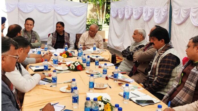 BJP discusses strategy ahead of J&K Budget session