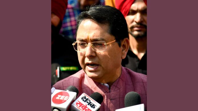 Aman Arora (3) Aman Arora (3)