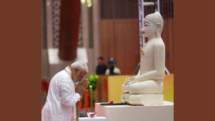 Mahavir-Jayanti-.jpg