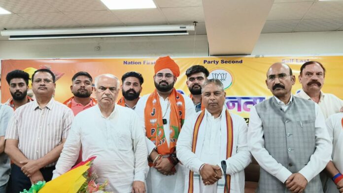 Vaibhav-Ruckwal-prominent-backward-classes-leader-from-Reasi-joins-BJP.jpg