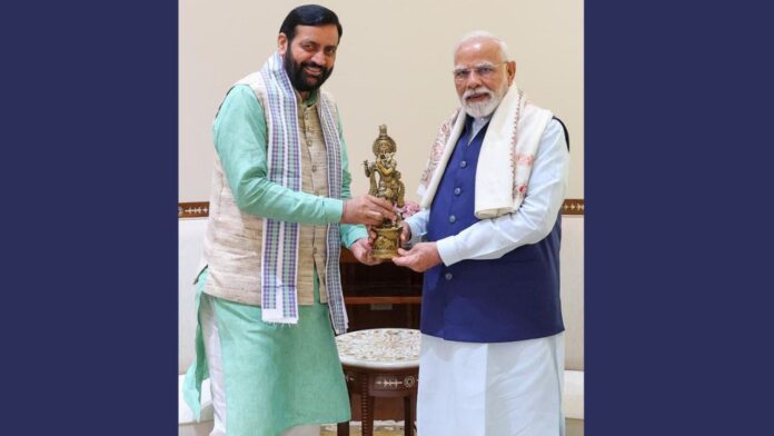 मुख्यमंत्री-नायब-सिंह-सैनी-ने-प्रधानमंत्री-नरेन्द्र-मोदी-से-की-शिष्टाचार-भेंट-1.jpg