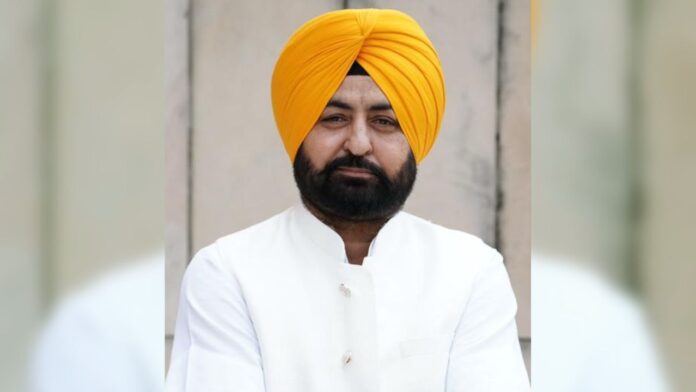 HARDEEP-SINGH-MUNDIAN-2-1.jpg