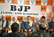 Ashok Koul chairs review meeting in Srinagar, calls for strengthened booth-level public connect in Kashmir