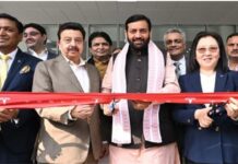 मुख्यमंत्री नायब सिंह सैनी ने गुरुग्राम में टेस्ला इंडिया मोटर्स के देश के पहले ऑल इन वन केंद्र का किया उद्घाटन