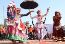 विभिन्न प्रदेशों से आए कलाकारों और शिल्पकारों की कला ने ब्रह्म सरोवर तट को बनाया इंद्रधनुष