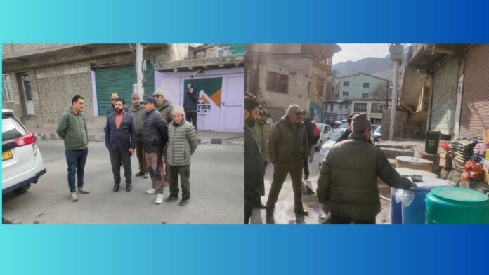 Kargil-Administration-conducts-Anti-Encroachment-Drive-from-Old-Taxi-Stand-to-Bye-Pass-Bridge.jpg