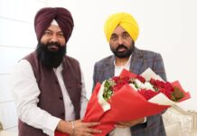 ਐਸ.ਸੀ. ਕਮਿਸ਼ਨ ਦੇ ਚੇਅਰਮੈਨ ਗੜ੍ਹੀ ਵੱਲੋਂ ਮੁੱਖ ਮੰਤਰੀ ਭਗਵੰਤ ਸਿੰਘ ਮਾਨ ਨਾਲ ਮੁਲਾਕਾਤ