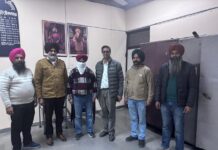 8000 ਰੁਪਏ ਰਿਸ਼ਵਤ ਲੈਂਦਾ ਪਟਵਾਰੀ ਵਿਜੀਲੈਂਸ ਬਿਊਰੋ ਵੱਲੋਂ ਰੰਗੇ ਹੱਥੀਂ ਕਾਬੂ