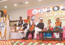 प्रधानमंत्री नरेंद्र मोदी के नेतृत्व में एक आधुनिक भारत का निर्माण हो रहा है : पंडित मोहन लाल बड़ौली