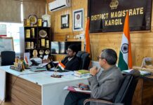 DC Kargil reviews attendance of staff in health institutions, discusses other issues