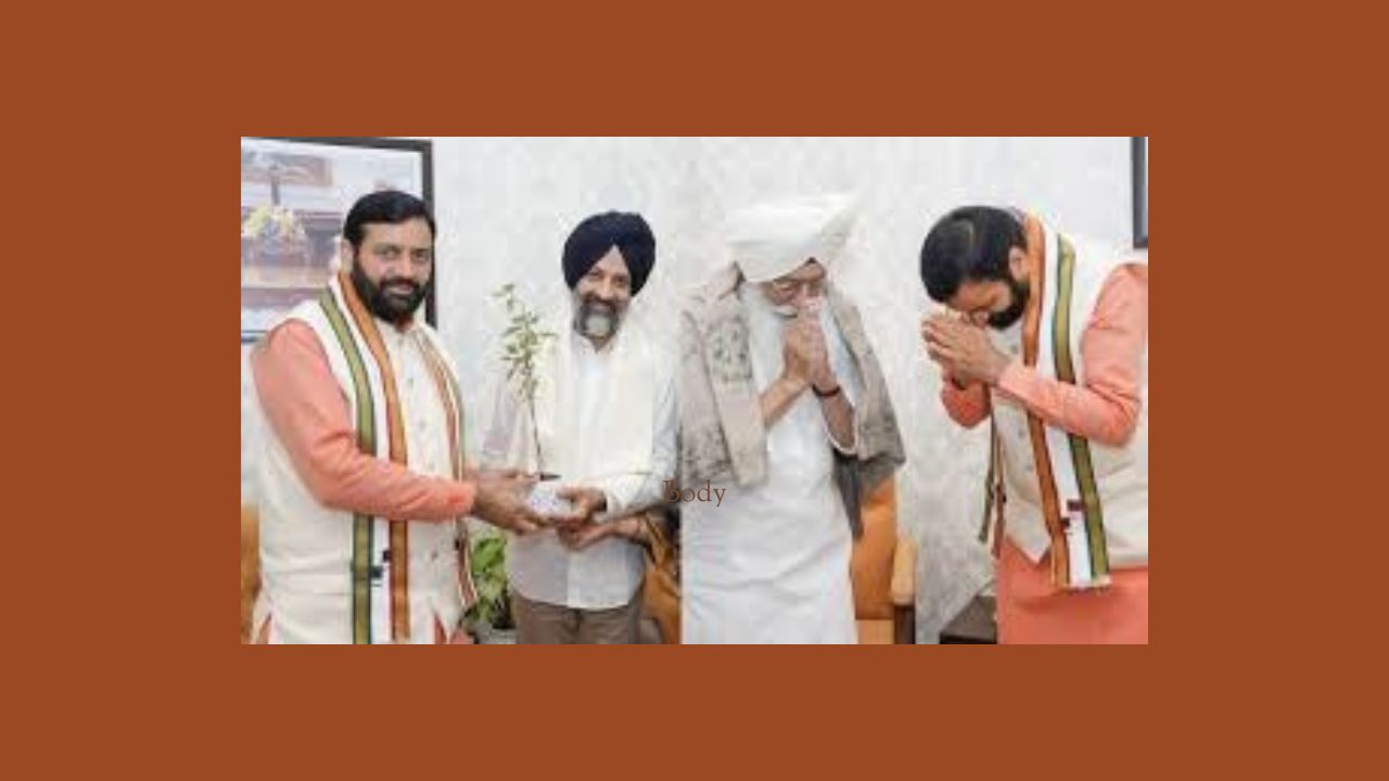 ਮੁੱਖ ਮੰਤਰੀ ਨਾਇਬ ਸਿੰਘ ਸੈਣੀ ਨਾਲ ਡੇਰਾ ਬਿਆਸ ਮੁਖੀ ਬਾਬਾ ਗੁਰਿੰਦਰ ਸਿੰਘ ਢਿੱਲੋਂ ਨੇ ਕੀਤੀ ਸ਼ਿਸ਼ਟਾਚਾਰ ਮੁਲਾਕਾਤ